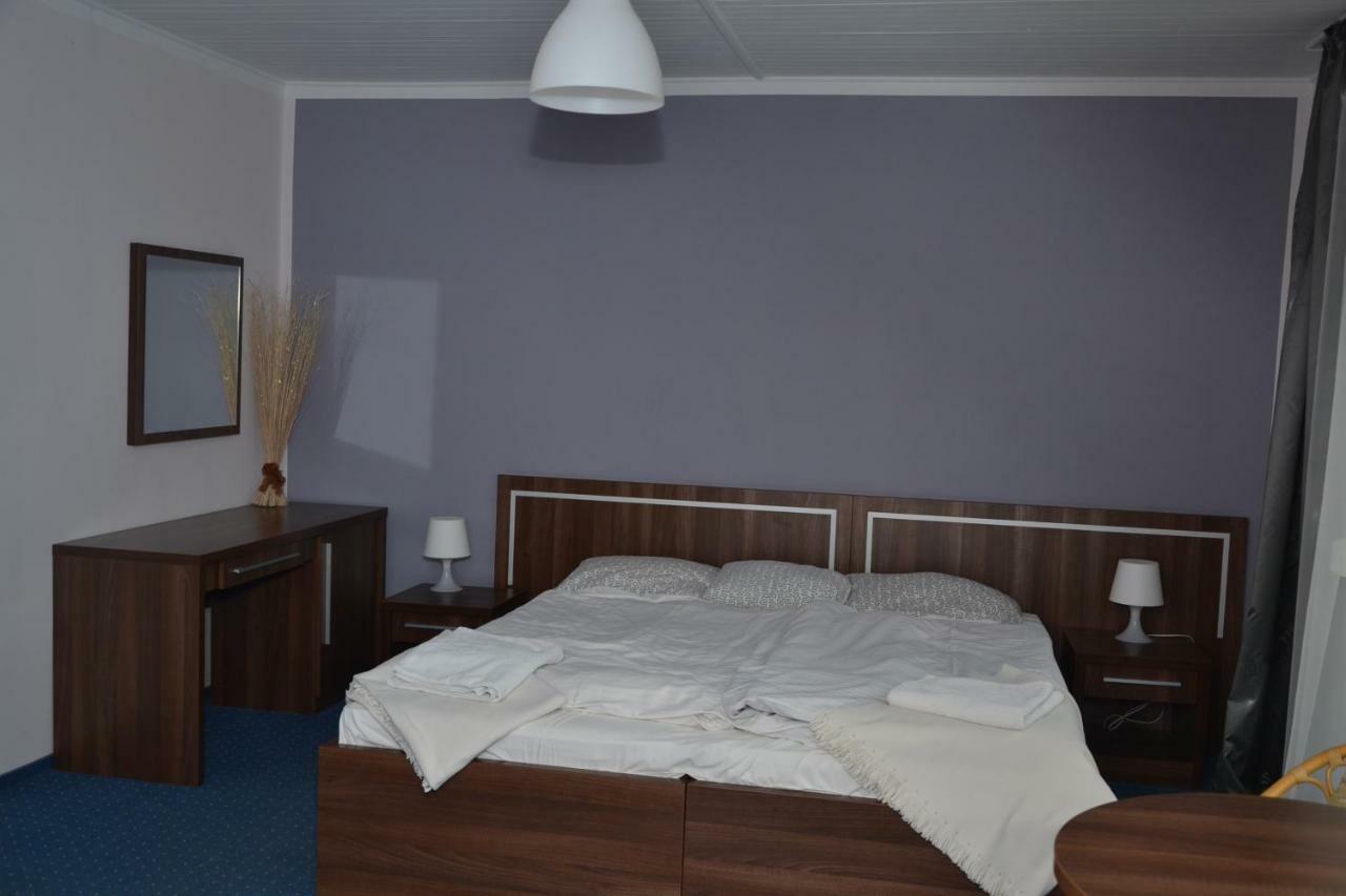 Zielone Pokoje Zielona Góra Dış mekan fotoğraf